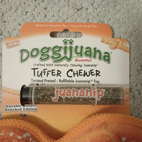 NEW pretzel dog toy - Picture 2 of 3